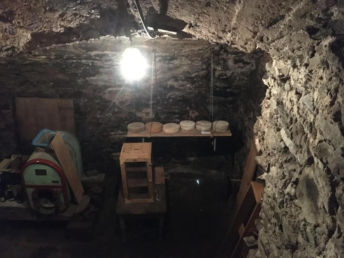 Bed and Breakfast Antica Sosta Dei Viandanti Cadenazzo Exterior foto
